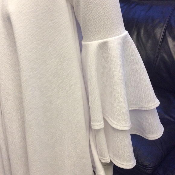 NWT trendy Milly Penzance voluminous ruffle blouse - Picture 6 of 8